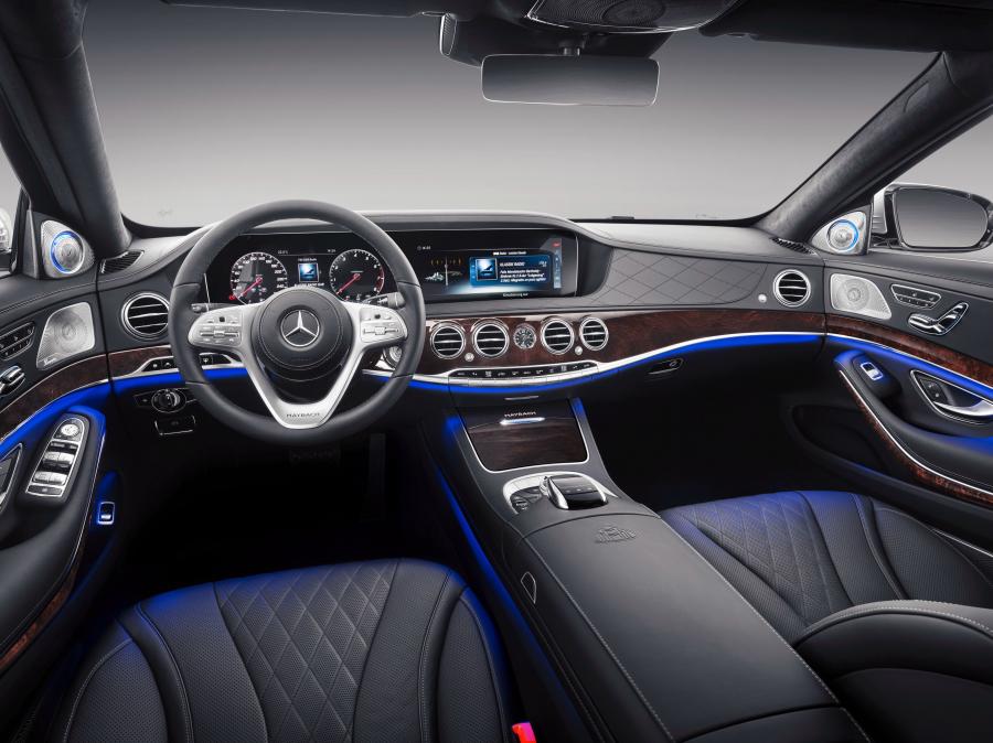 Торпедо Mercedes-Maybach S560 (X222) 2018 года  (WW) (фото 6 из 6)